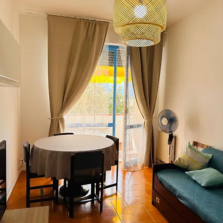 La Casa Di Tomino Apartment *